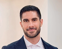 A photograph of Ameen Razavi